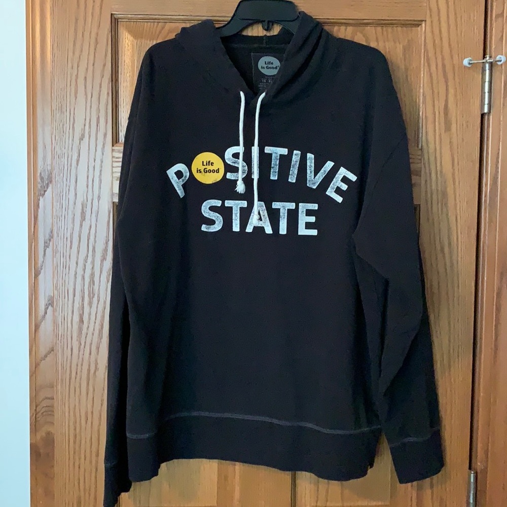 Men’s Life is Good hoodie